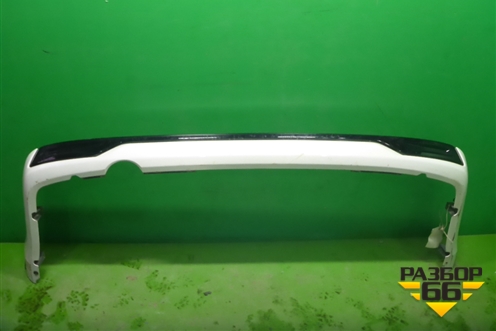 Накладка заднего бампера (после 2015г Executive) (76871D8010) для Toyota Land Cruiser (200) с 2008г (Ленд Крузер)