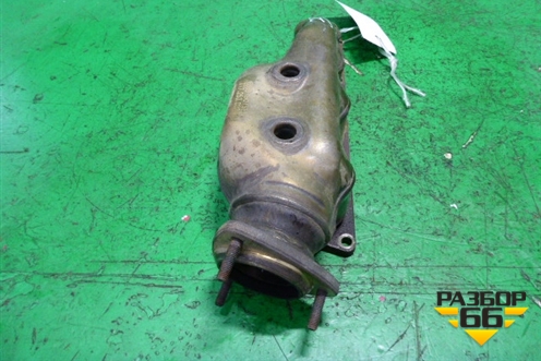 Коллектор выпускной (левый 4.2л BGH) (077253033T) для Volkswagen Phaeton с 2002-2014г