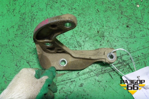 Кронштейн раздаточной коробки (8200991067) для Renault Duster I с 2010-2021г