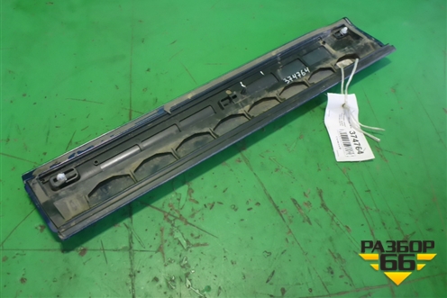 Накладка двери задней правой (после 2012г крашеная) (8R0853970L) для Audi Q5 c 2008-2017г (Ку 5)
