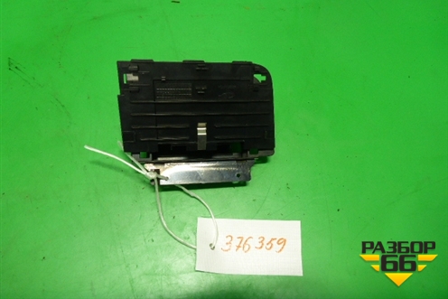Пепельница (в заднюю дверь левая) (7L6857951) для Volkswagen Touareg c 2002-2010г