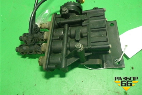 Кран уровня пола (главный) для Renault  TRUCK Premium 2 с 2005-2013г