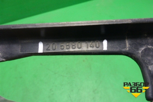 Накладка двери правой  (На рамку) (205580140) для Renault  TRUCK Premium 2 с 2005-2013г