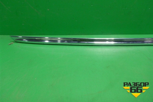 Накладка крышки багажника (3T5827577A) для Skoda Superb с 2008-2015г