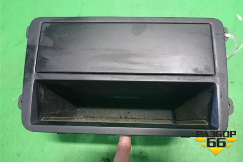 Ящик передней консоли (1K0857058A) для Volkswagen Golf V Plus с 2005-2014г