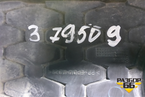 Накладка ПТФ правая (до 2014г) (30678690) для Volvo XC70 с 2007г