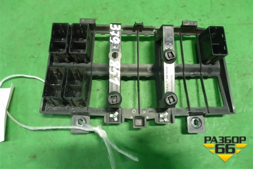 Рамка под кнопки  (5010605462) для Renault  TRUCK Premium 2 с 2005-2013г