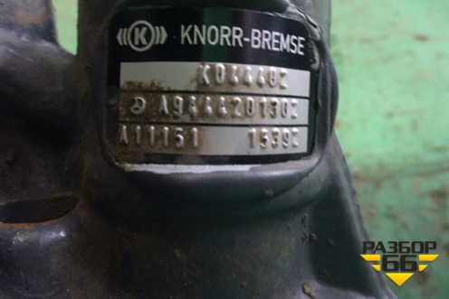 Суппорт задний правый (A9444201302) для Mercedes Benz  TRUCK Axor 2 с 2004г
