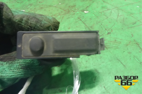 Кнопка открывания багажника (наружная) для Nissan Murano (Z51) с 2007-2015г
