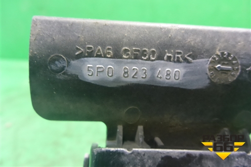 Крюк замка капота (5P0823480) для Seat Toledo с 2004-2009г