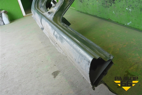 Порог со стойкой правый для Renault Clio с 1998-2002г