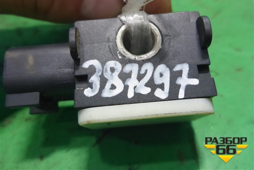 Датчик AIR BAG (3M5T14B342AB) для Mazda Mazda 3 (BK) с 2003-2009г 