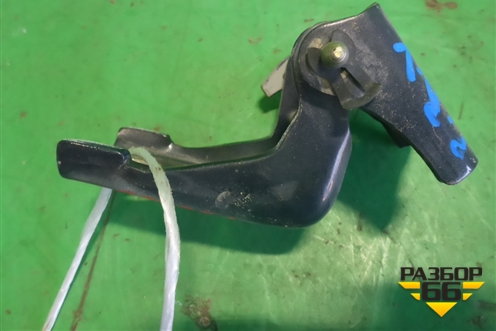 Петля двери передней правой верхняя для Citroen C5 с 2005-2008г