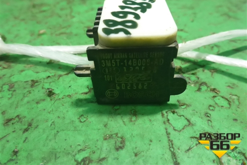 Датчик AIR BAG (передний левый) (3M5T14B006AD) для Land Rover Range Rover 3 с 2002-2012г
