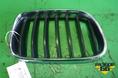 Решетка радиатора правая (до 2014г) (51117210726) для BMW X3 F25 с 2010-2017г