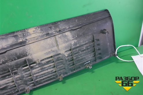 Накладка заднего бампера (до 2012г) (5216260040) для Toyota Land Cruiser (200) с 2008г (Ленд Крузер)