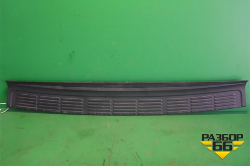 Накладка заднего бампера (до 2012г) (5216260040) для Toyota Land Cruiser (200) с 2008г (Ленд Крузер)