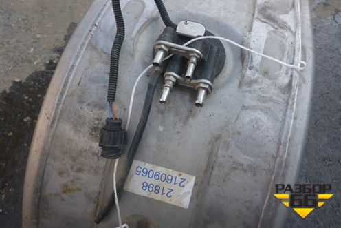 Бак системы ADBLUE (340мм на 680мм на 710мм 150литров) (21609065) для Volvo  TRUCK FM с 2001-2013г