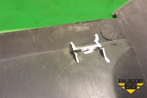 Накладка декоративная на двигатель (5.0л M113) (A1130101367) для Mercedes Benz CLS C219 с 2004-2010г