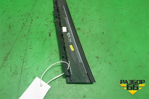 Накладка двери задней левой (на рамку) (4G0839901) для Audi A6 (C7) с 2011-2018г