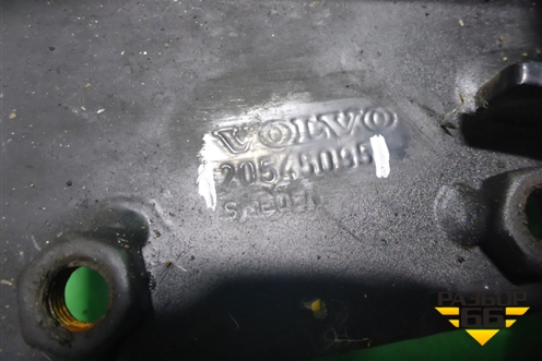 Петля решетки радиатора правая  (нижняя) (20545095) для Volvo  TRUCK FH с 2002-2008г