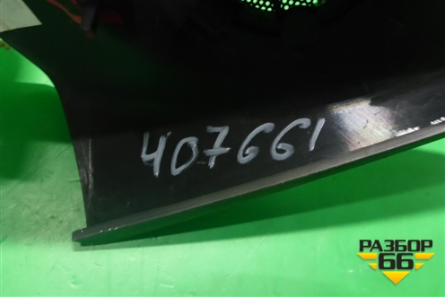 Накладка двери передней левой уголок (13156185) для Opel Astra H с 2004-2015г