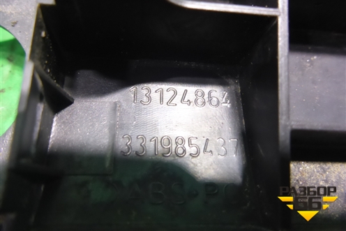Накладка на торпедо (левая) (13124864) для Opel Astra H с 2004-2015г