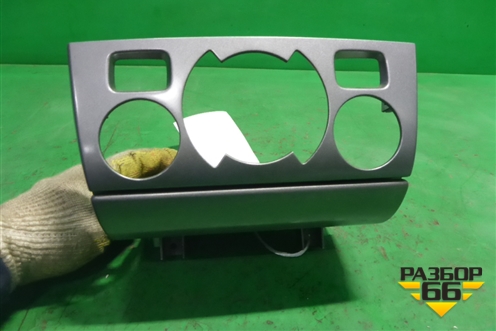 Пепельница передняя (9658691077) для Peugeot 408 с 2012г