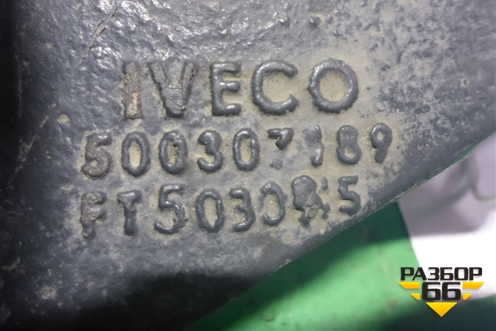 Кронштейн двигателя левый  ( 10.3л F3AE) (передний) (500307189) для Iveco  Stralis с 2007г
