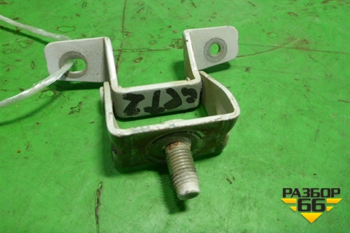 Петля двери багажника (797701C000) для Hyundai Getz с 2002г