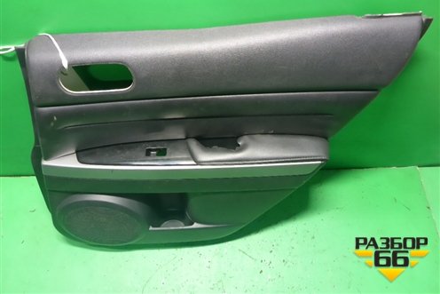 Обшивка двери задней правой под электрику (EH446853Z) для Mazda CX 7 с 2006-2012г