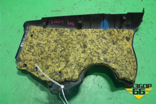 Накладка на торпедо (правая под бардачком) (EG2164520) для Mazda CX 7 с 2006-2012г