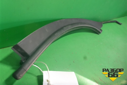 Накладка двери задней правой (на арку внутренняя) (6785748031) для Lexus RX 350 c 2015г (РХ)