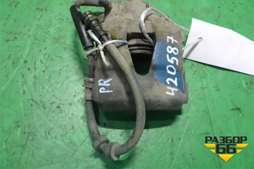 Суппорт передний правый (1K0615124D) для Seat Ibiza с 2008-2017г