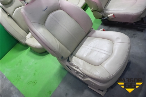 Сиденья комплект (AIR BAG подогрев электропривод) для Cadillac CTS с 2008-2013г (ЦТС)