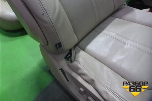 Сиденья комплект (AIR BAG подогрев электропривод) для Cadillac CTS с 2008-2013г (ЦТС)