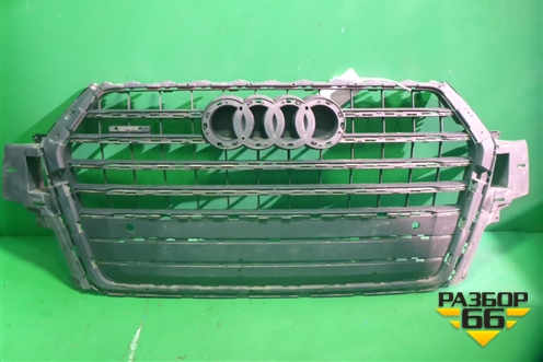 Решетка радиатора (до 2019г под парктроник) (4M0853651F) для Audi Q7 c 2015г