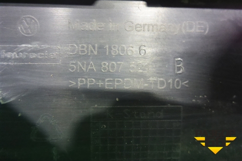 Бампер задний нижняя часть (до 2020г) (5NA807521B) для Volkswagen Tiguan с 2016г (Тигуан)