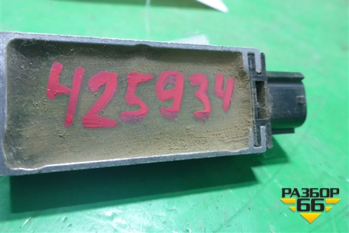 Датчик AIR BAG для Nissan Tiida (C11X) с 2004-2013г