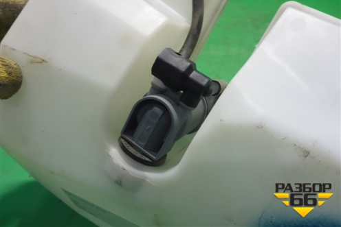 Бачок омывателя лобового стекла (289106288R) для Renault Duster I с 2010-2021г