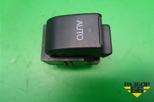 Кнопка стеклоподъёмника (8481005050) для Toyota Avensis с 2003-2009г