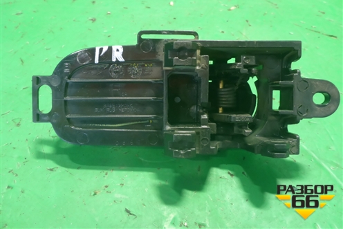 Ручка внутренняя двери передней правой для Nissan Tiida (C11X) с 2004-2013г