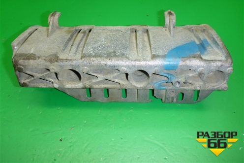 Кронштейн впускного коллектора ( 1.4л K4JA712) (8200050145) для Renault Clio с 1998-2002г