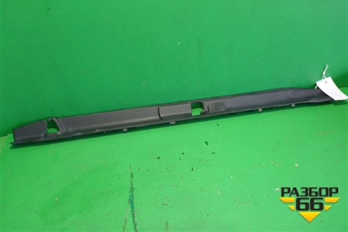 Накладка заднего бампера (верхняя) (5217960050) для Toyota Land Cruiser Prado(150) с 2009г