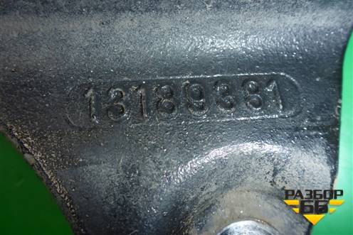 Кронштейн двигателя правый (1.8л Z18XER) (13189381) для Opel Astra H с 2004-2015г