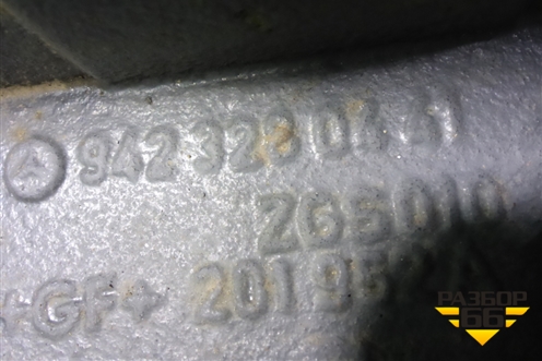 Кронштейн пневморессоры (задний левый) (9423280441) для Mercedes Benz  TRUCK Axor 2 с 2004г