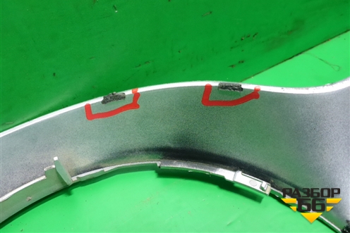Накладка на решетку радиатора (AMG) (A1768880085) для Mercedes Benz A180/200/250 W176 с 2012