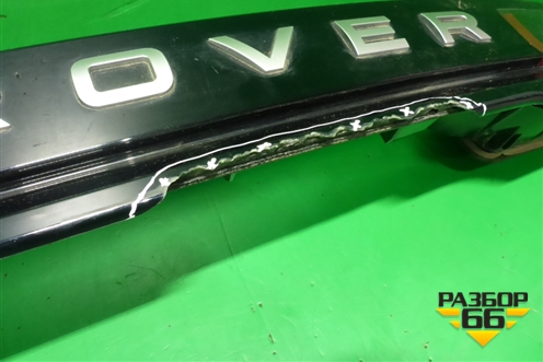 Накладка двери багажника (J8A213192AE) для Land Rover Range Rover Velar с 2017г