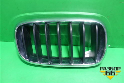 Решетка радиатора правая (7316076) для BMW X5 F15 с 2013г