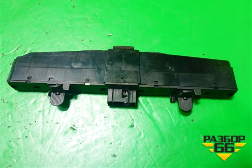 Модуль кнопок (03758075) для Opel Astra H с 2004-2015г